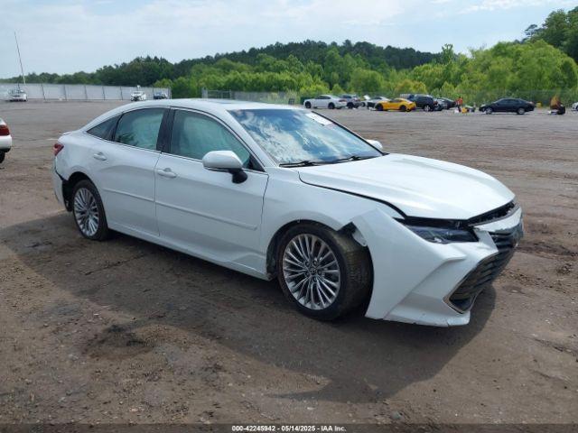  Salvage Toyota Avalon