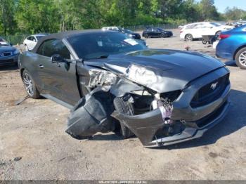  Salvage Ford Mustang