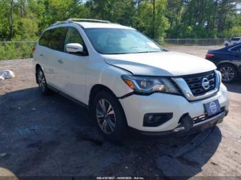  Salvage Nissan Pathfinder