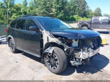 Salvage Nissan Pathfinder