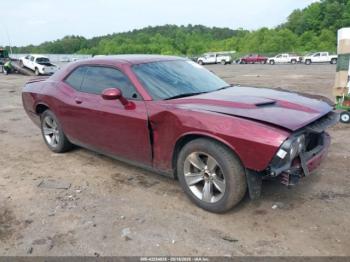  Salvage Dodge Challenger