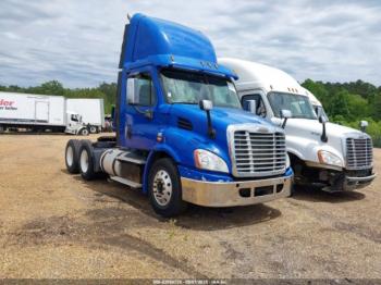  Salvage Freightliner Cascadia 113