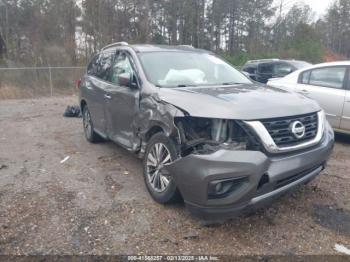  Salvage Nissan Pathfinder
