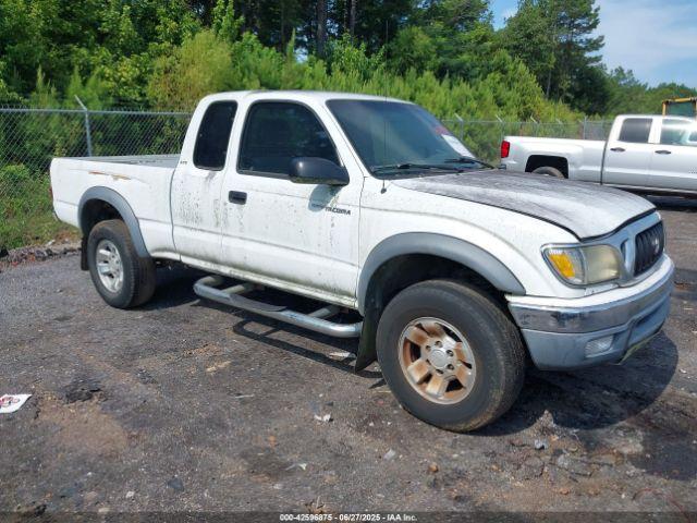  Salvage Toyota Tacoma