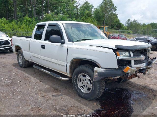  Salvage Chevrolet Silverado 1500