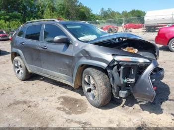  Salvage Jeep Cherokee