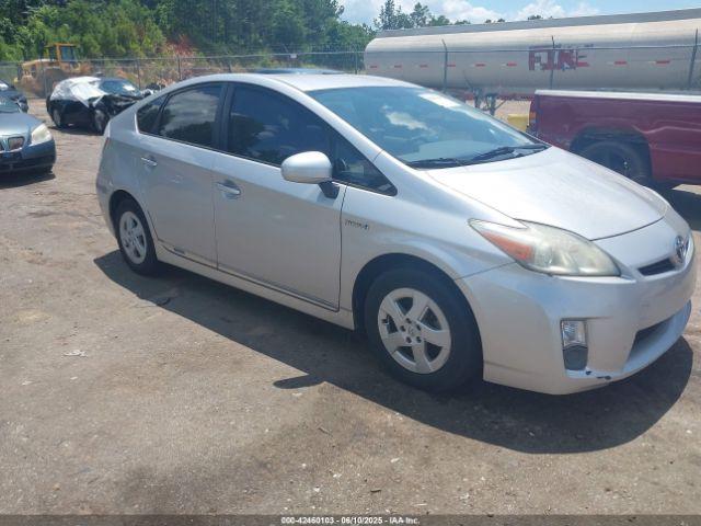  Salvage Toyota Prius