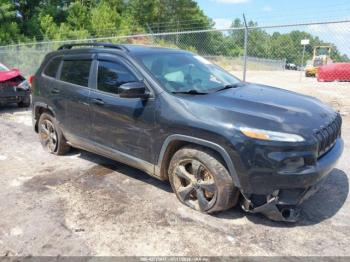  Salvage Jeep Cherokee