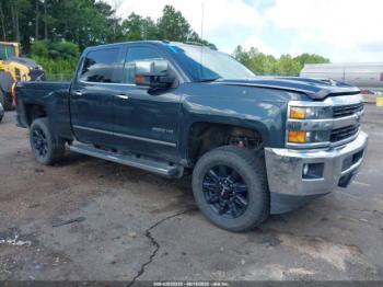  Salvage Chevrolet Silverado 2500