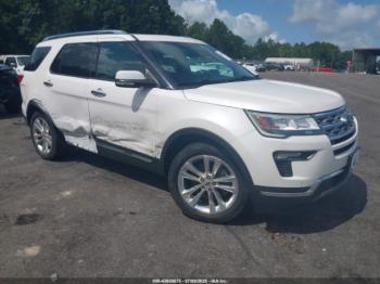  Salvage Ford Explorer