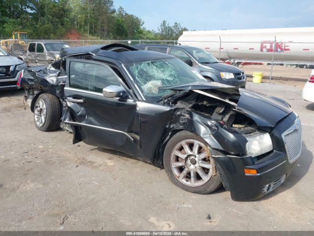  Salvage Chrysler 300