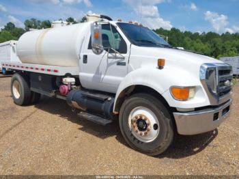  Salvage Ford F-750
