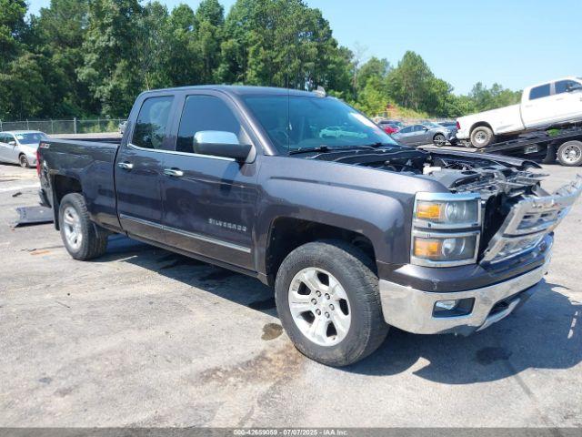  Salvage Chevrolet Silverado 1500