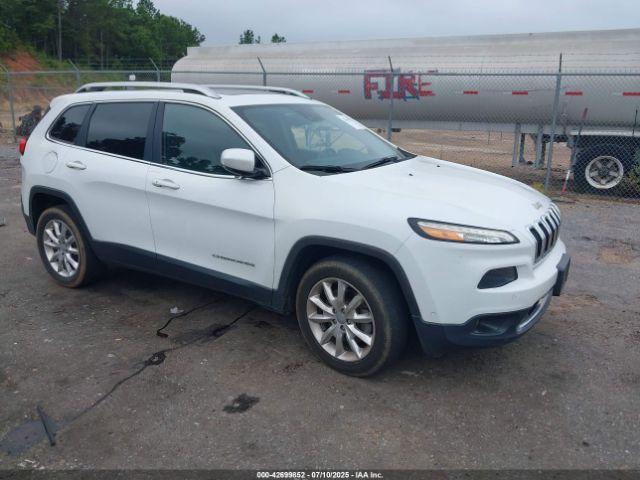  Salvage Jeep Cherokee