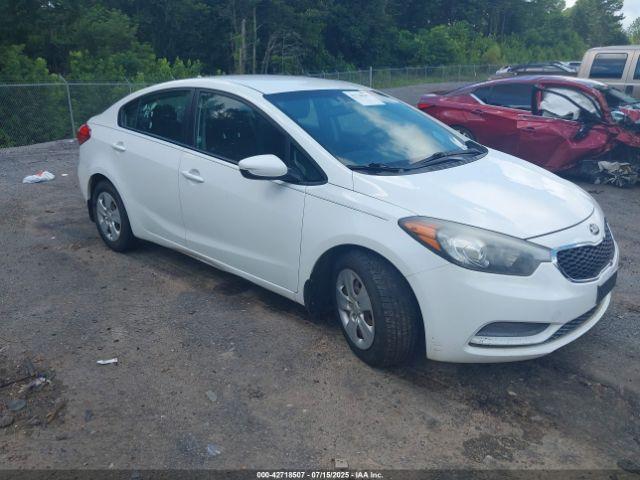  Salvage Kia Forte
