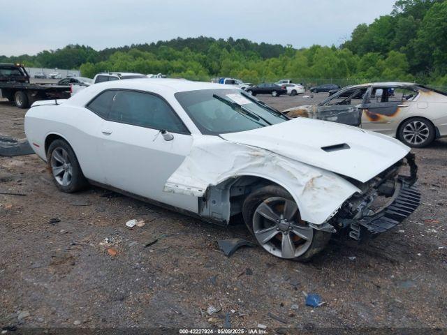  Salvage Dodge Challenger