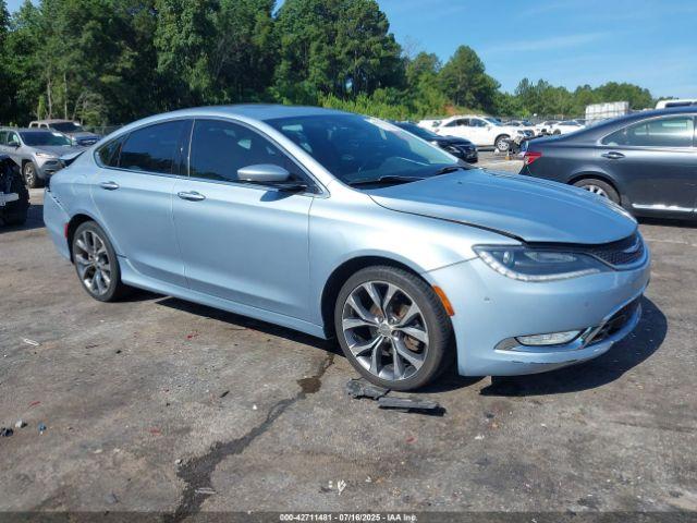  Salvage Chrysler 200