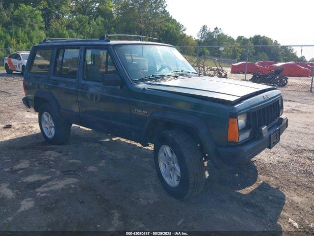  Salvage Jeep Cherokee