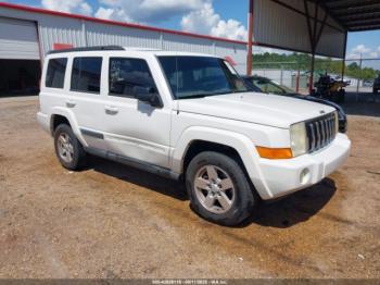  Salvage Jeep Commander