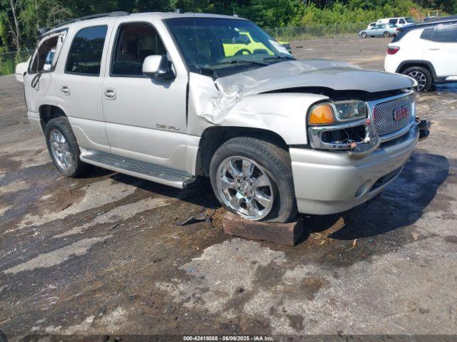  Salvage GMC Yukon