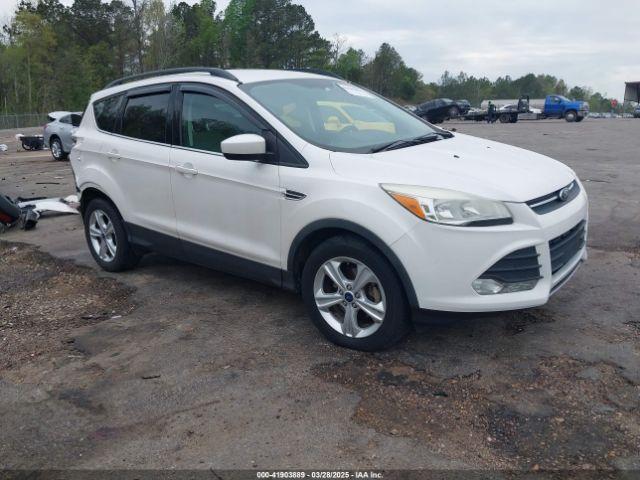  Salvage Ford Escape