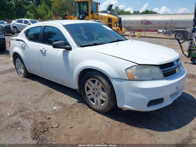  Salvage Dodge Avenger