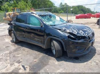  Salvage Jeep Cherokee