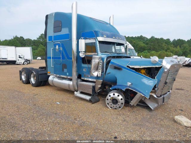 Salvage Freightliner Conventional