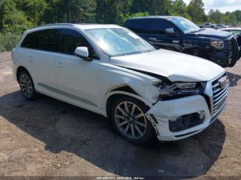  Salvage Audi Q7