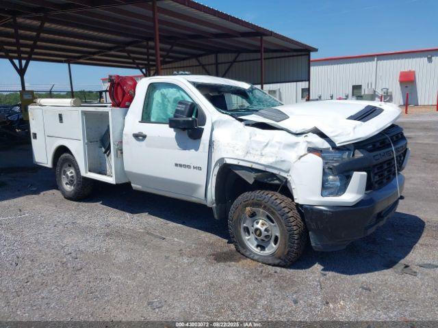  Salvage Chevrolet Silverado 2500