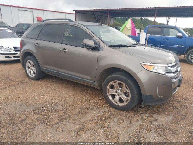  Salvage Ford Edge