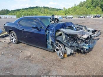  Salvage Dodge Challenger