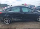 Ford Focus Titanium Image 8