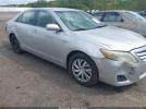 Toyota Camry Le Image 11