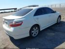 Toyota Camry Se Image 10