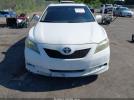 Toyota Camry Se Image 16