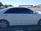 Toyota Camry Se Image 7