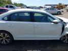 Volkswagen Passat 2.0t Se Image 8