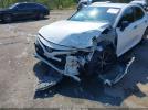 Toyota Camry Se Image 6