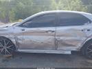 Toyota Camry Se Image 13