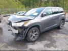 Toyota Highlander Le Image 10