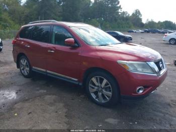  Salvage Nissan Pathfinder