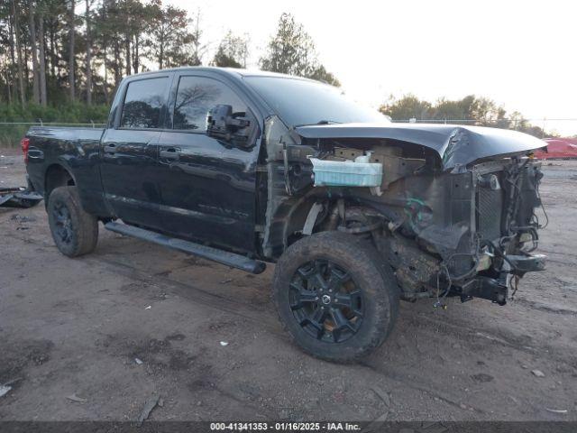  Salvage Nissan Titan