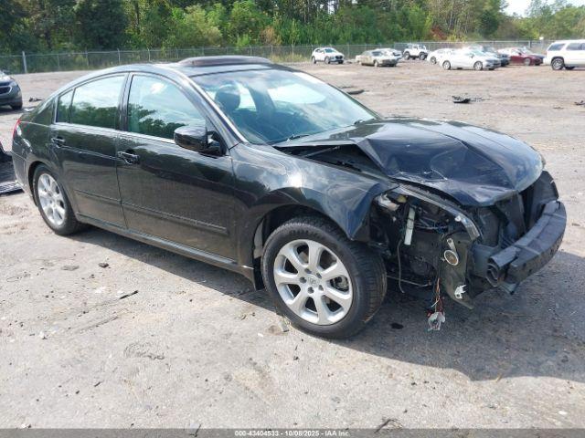  Salvage Nissan Maxima