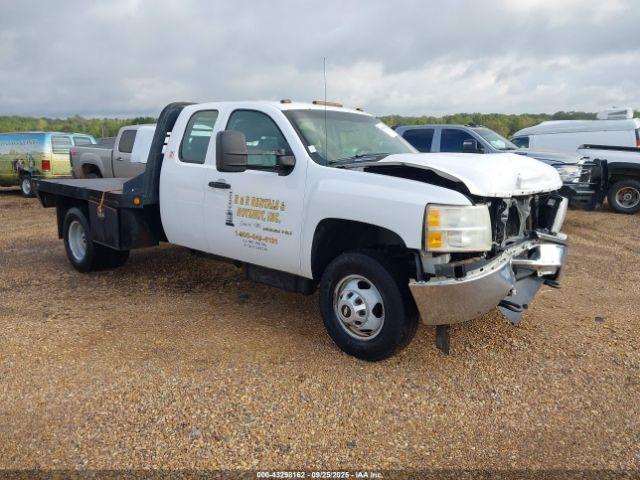  Salvage Chevrolet Silverado 3500
