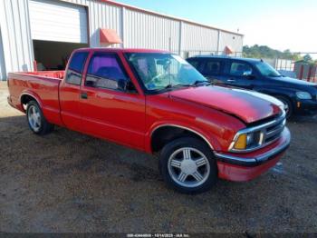  Salvage Chevrolet S-10