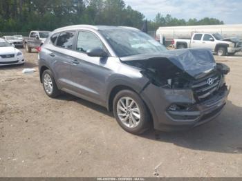 Salvage Hyundai TUCSON