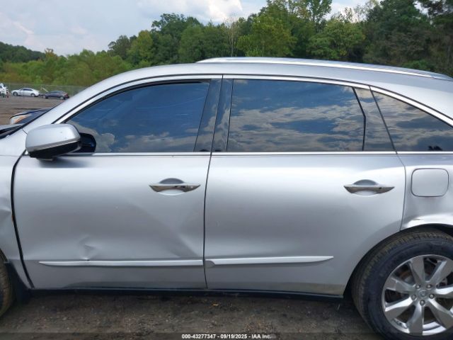 Acura MDX Image 15