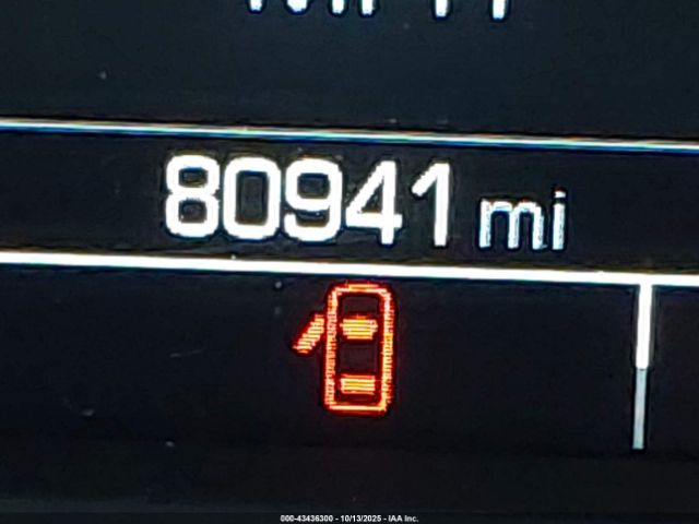 Chevrolet Camaro 1lt Image 12