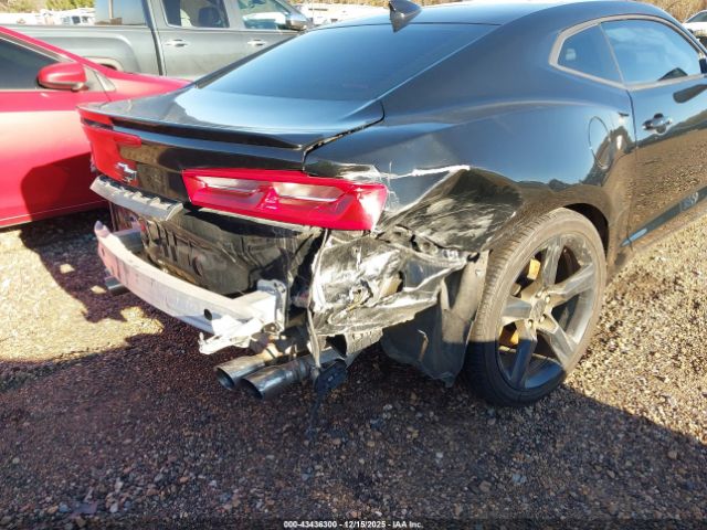 Chevrolet Camaro 1lt Image 20